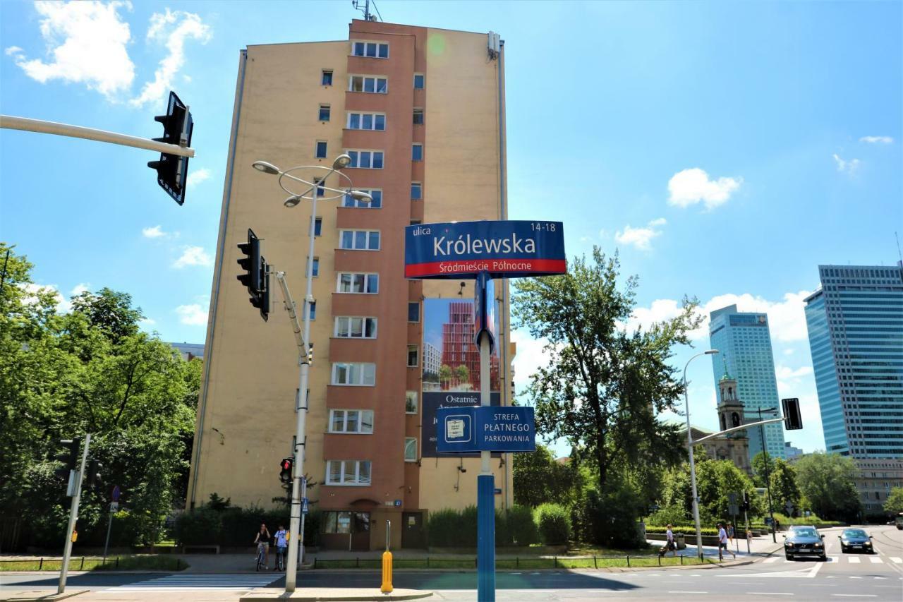 Cozy And Great Location By Cooee Apartments Varşovia Exterior foto